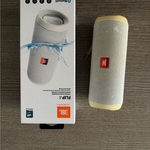 JBL Flip 4 Bluetooth Speaker - Cream and White